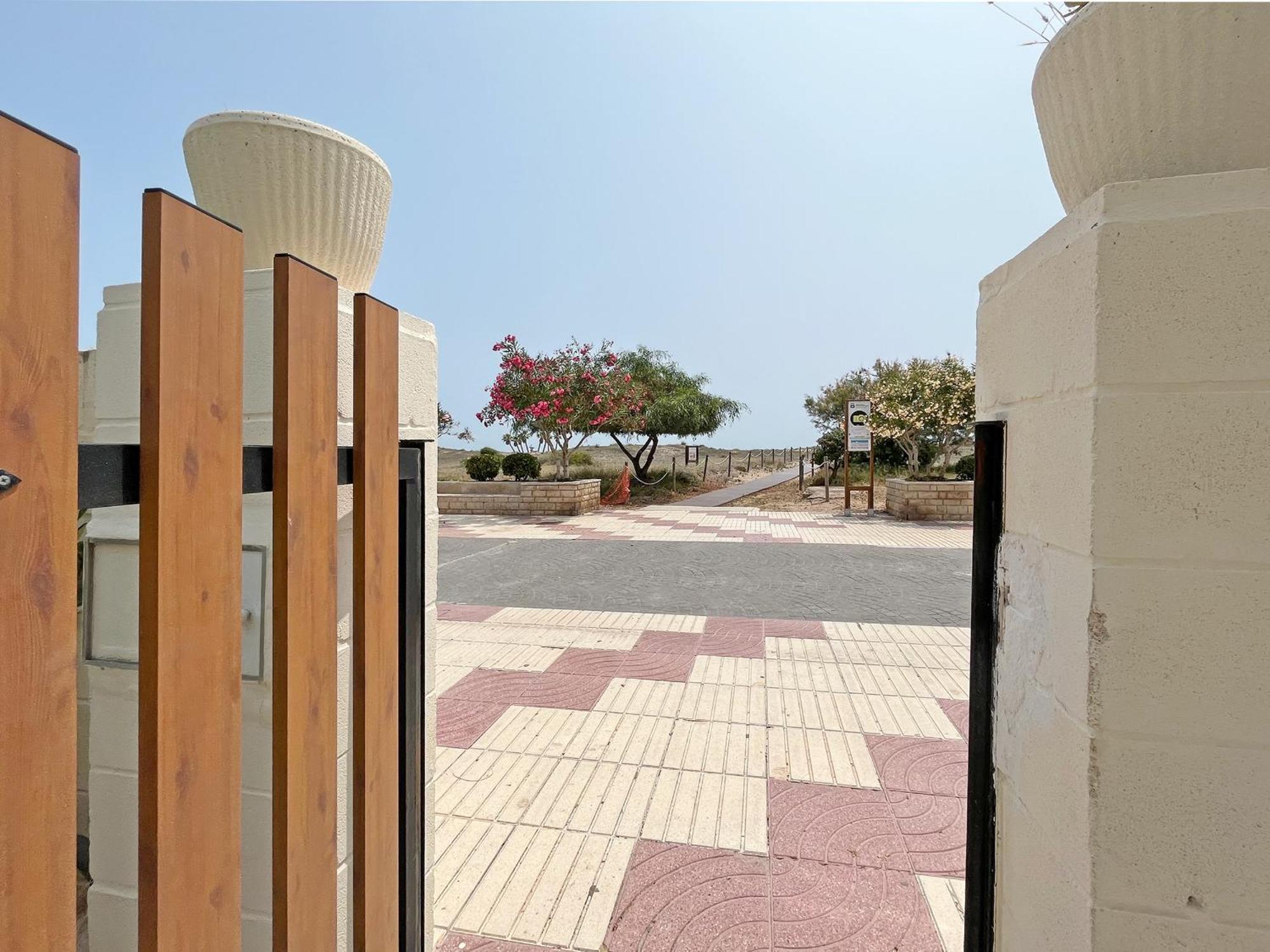 Global Properties, Apartamento En Primera Linea De Playa En Canet Canet d'En Berenguer Bagian luar foto